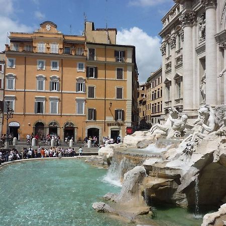 Rental In Rome Trevi Fouintain View Apartment Roma Exterior foto